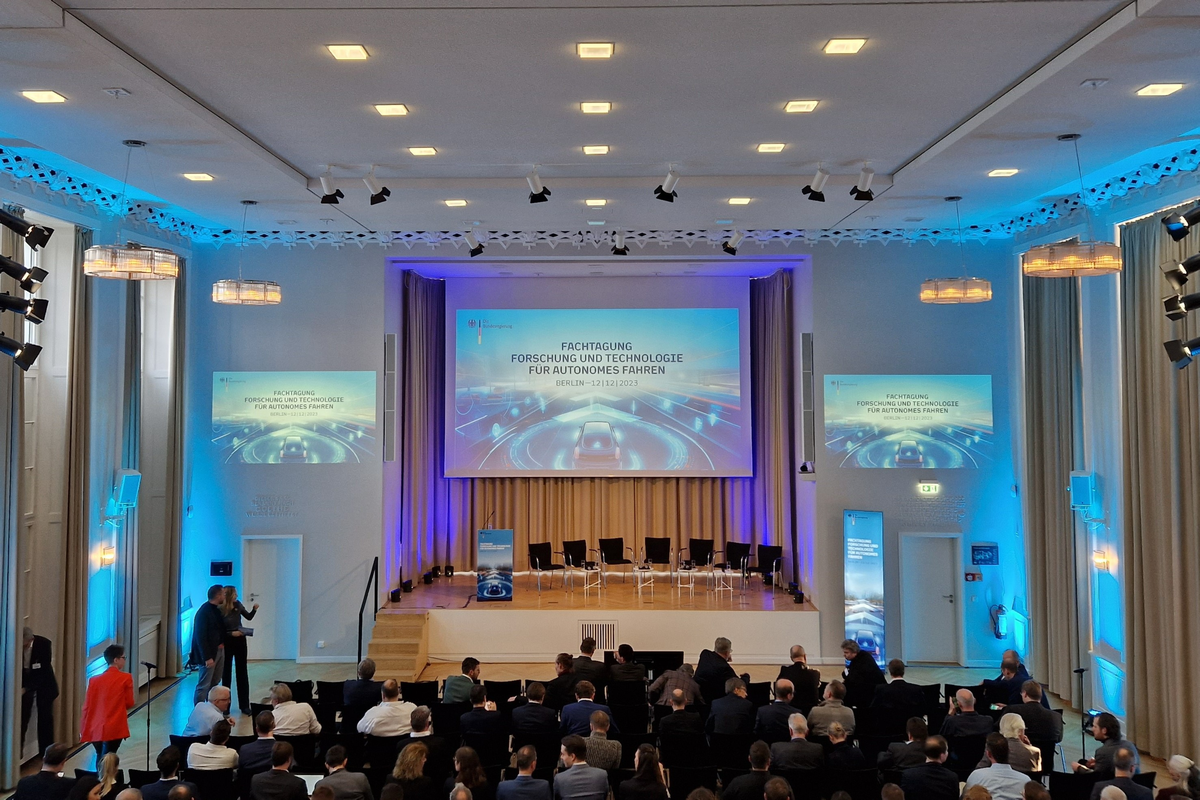 Fachtagung "Forschung und Technologie für autonomes Fahren" im Harnack-Haus in Berlin.