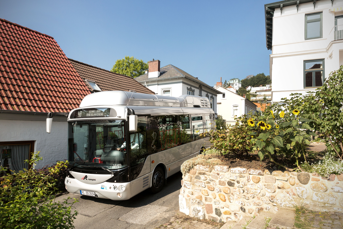 Vor zehn Jahren nahm vhh.mobility Hamburgs ersten elektrischen Linienbus in Blankenese in Betrieb.