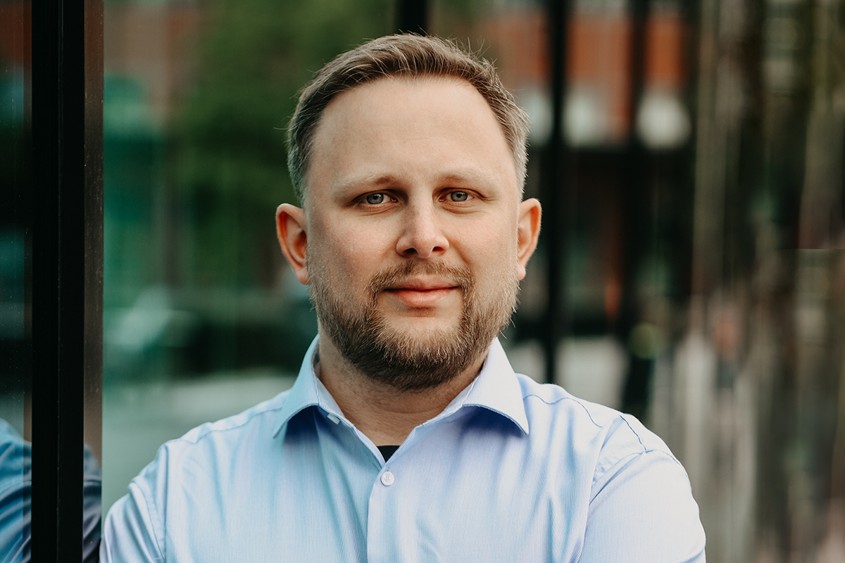 Patrick Seitz ist technischer Aufseher für autonome Fahrzeuge bei vhh.mobility.